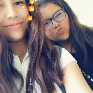 Meet your Posher, Carolina